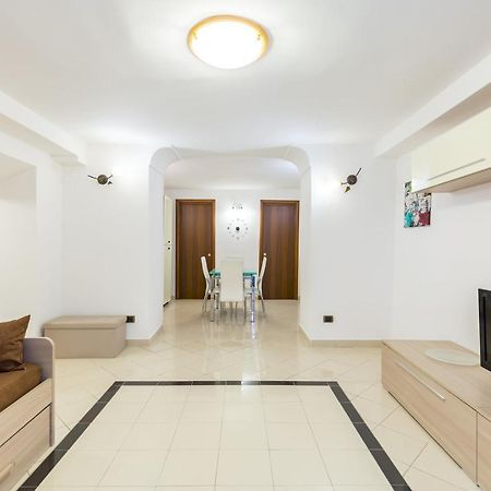 Qs1 - Indipendent Flat In Center Apartamento Nápoles Exterior foto